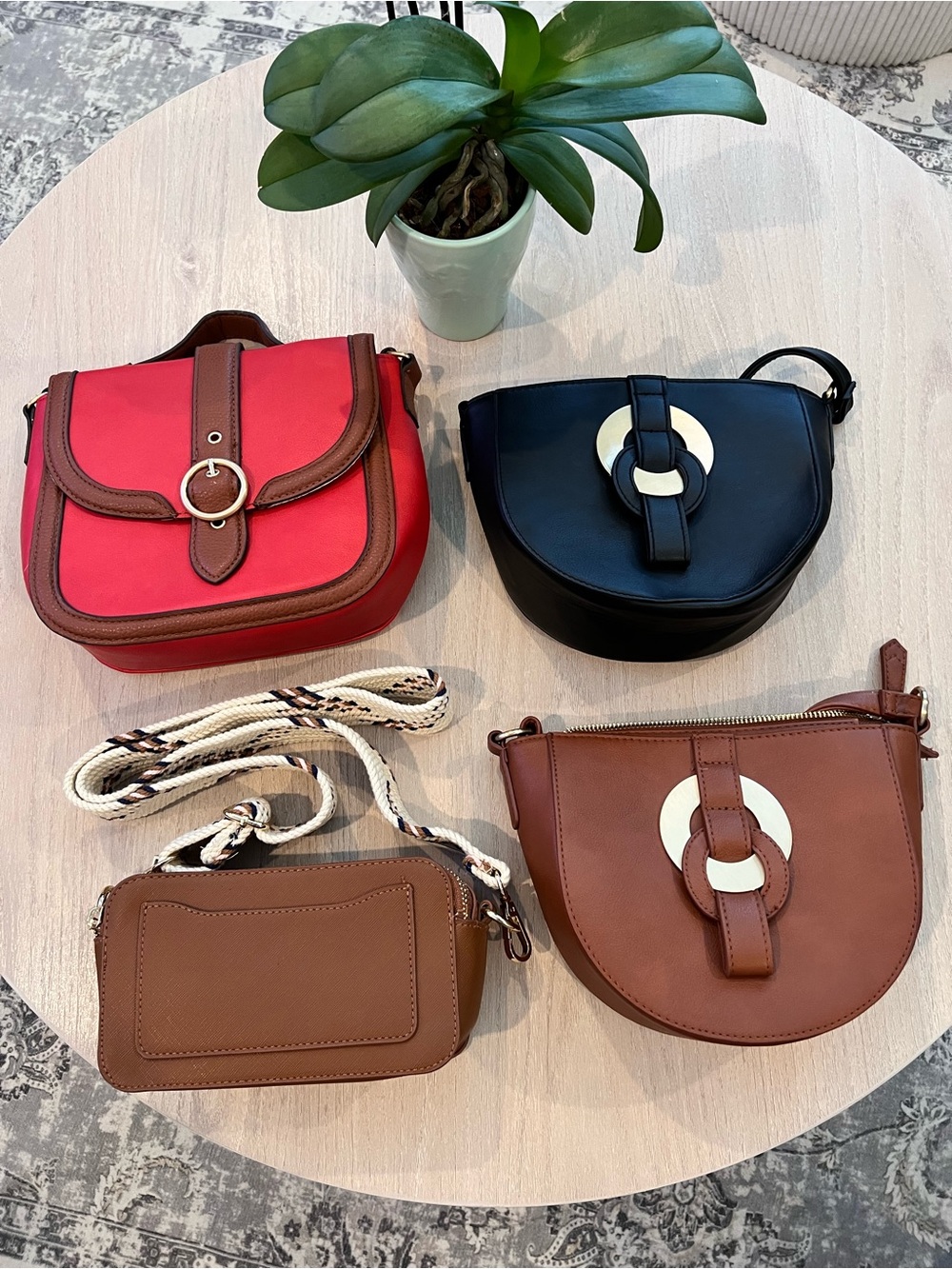 Women’s Crossbody Bag Bundle